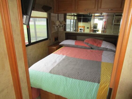 2007 winnebago journey 34h specs